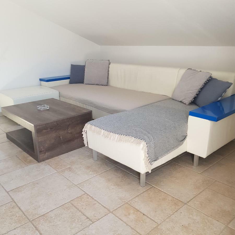 Allure Apartment Kornić Dış mekan fotoğraf
